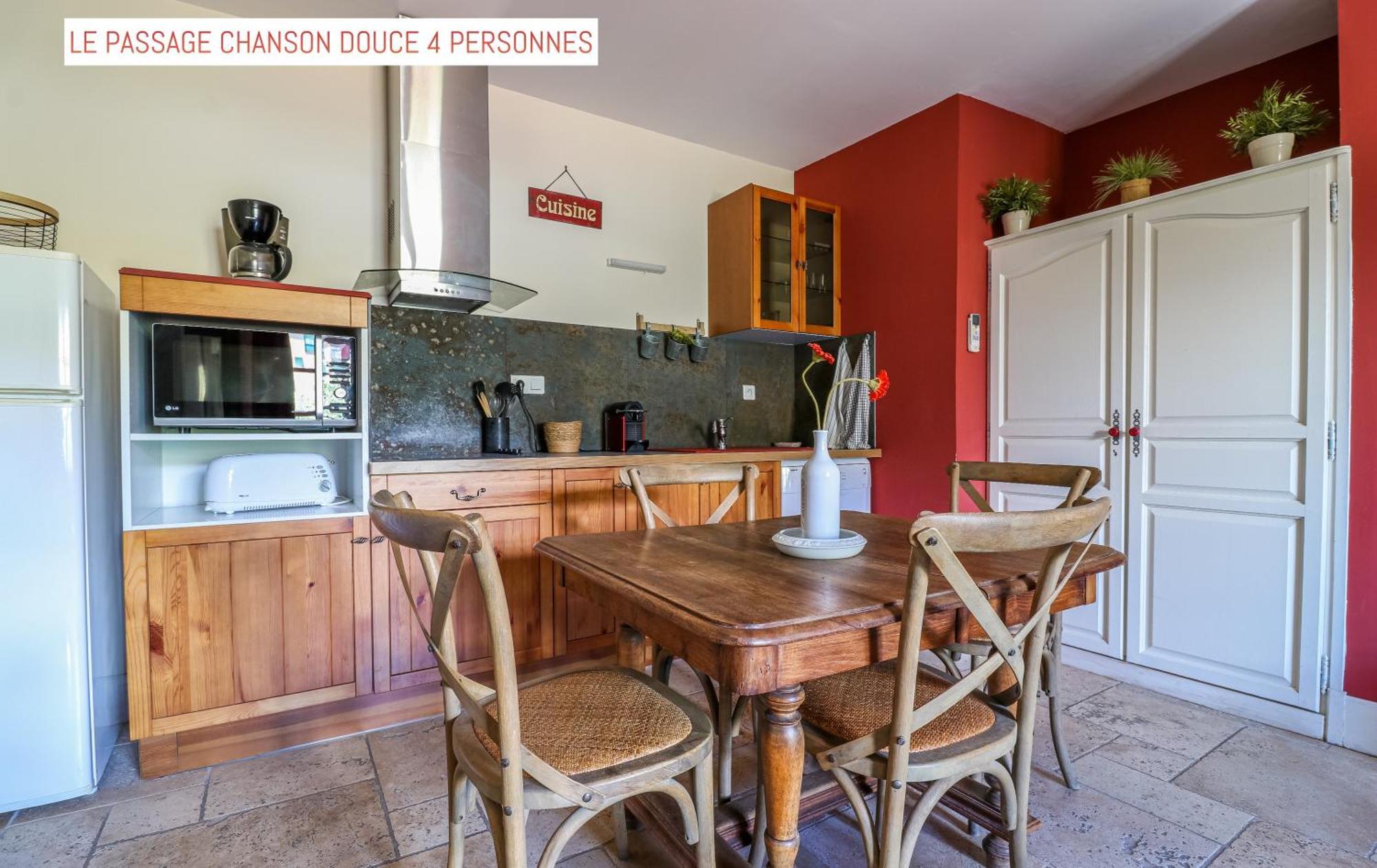 Le Passage Bed & Breakfast Carcassonne Exterior photo
